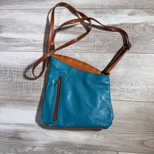 Pelletteria Di Mario Teal Leather CrossBody Bag 9"x8" adjustable Shoulder